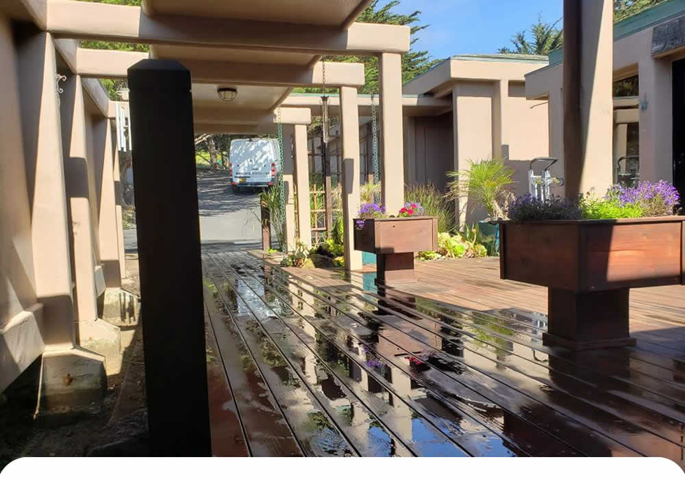 Commercial Pressure Washing Services CA