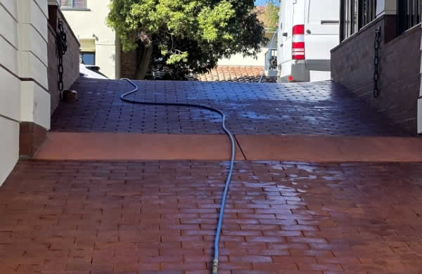 Local Concrete Cleaning Services